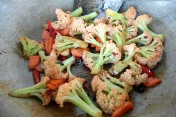 豆豉酱爆有机花菜的做法图解10
