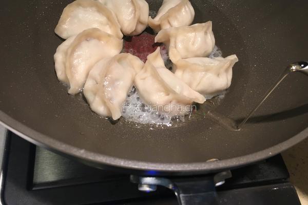 脆底生煎饺的做法图解6