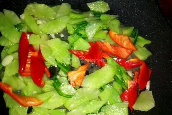 莴笋炒牛肉的做法图解9
