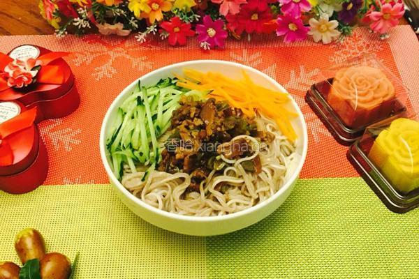 香菇云豆炸酱面的做法图解17