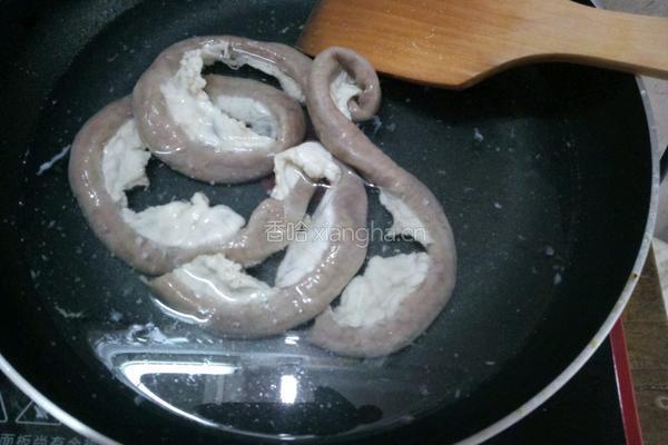 卤粉肠的做法图解1