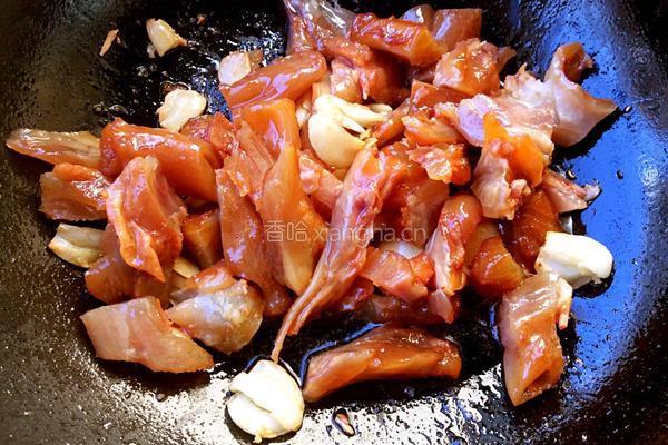蒜烧牛蹄筋的做法图解4
