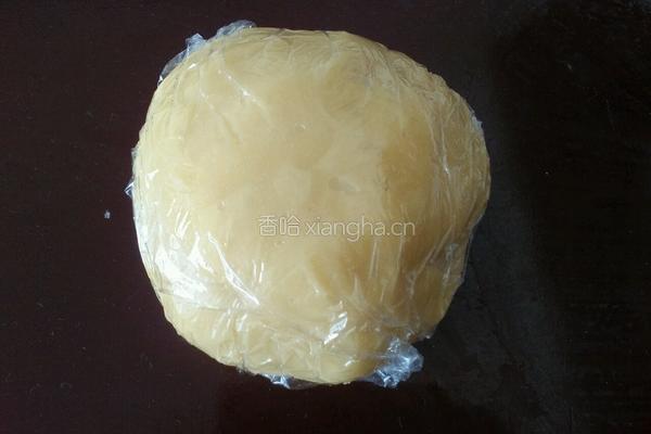 豆沙月饼的做法图解2