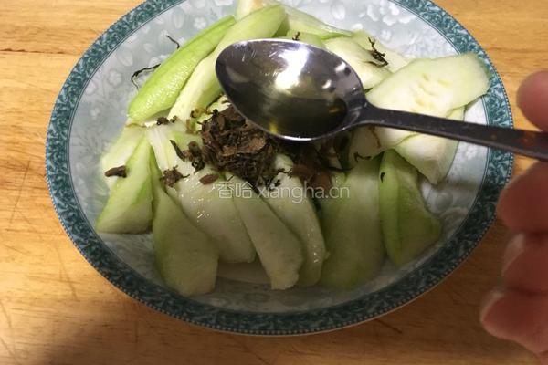 清蒸丝瓜的做法图解3