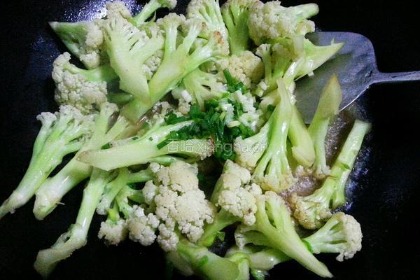 炒新鲜黄花菜的做法图解6
