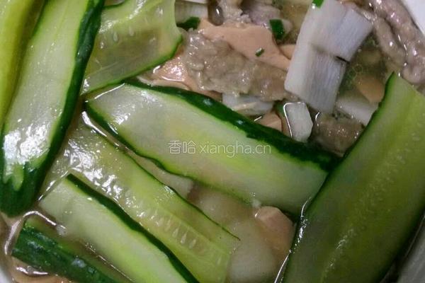山药黄瓜肉片汤的做法图解4