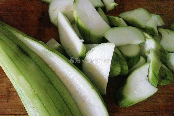 丝瓜鸡蛋炒饼的做法图解3