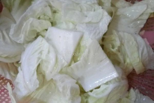 虾米炒大白菜的做法图解1