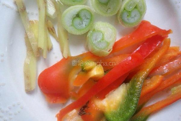 菜花炒豆菇的做法图解4