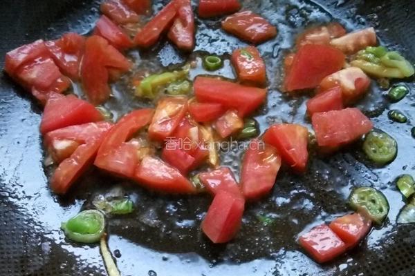 番茄杏鲍菇炒香肠的做法图解7