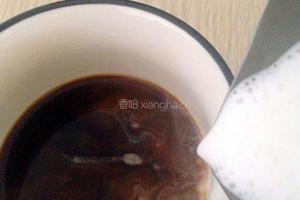 拿铁咖啡的做法图解9