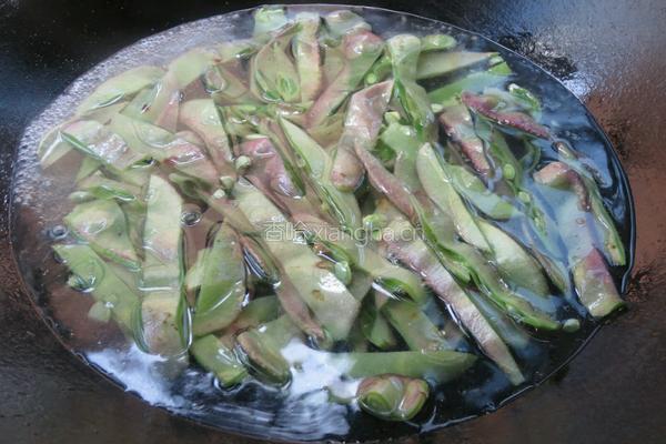 风味紫扁豆的做法图解4