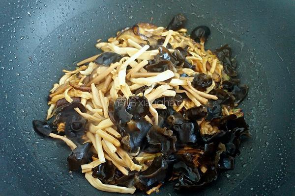 鸡丝打卤面的做法图解8