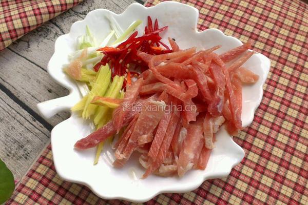 豆苗炒肉的做法图解2