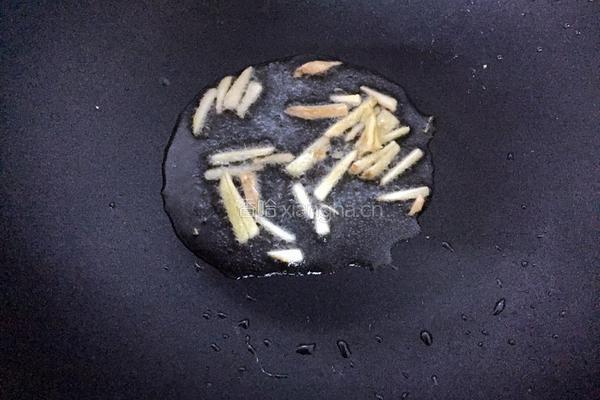 清炖草鱼的做法图解2