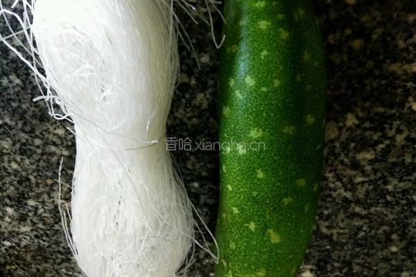 节瓜虾米粉丝煲的做法图解1