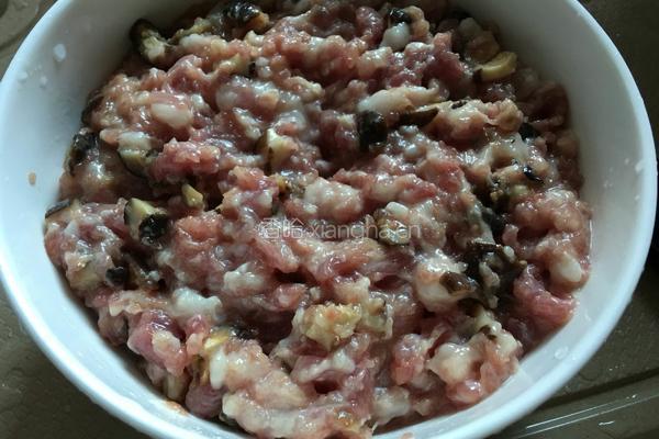 冬菇蒸肉饼的做法图解6