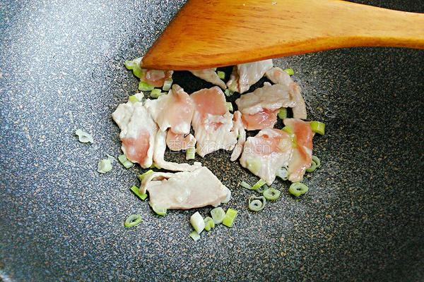白菜炖冻豆腐的做法图解6