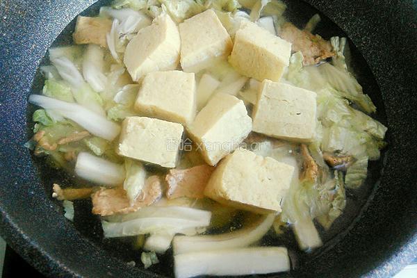 白菜炖冻豆腐的做法图解11