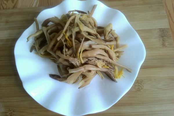 凉拌海带黄花菜的做法图解3