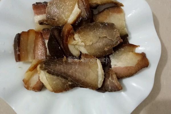 腊肉煲汤的做法图解1