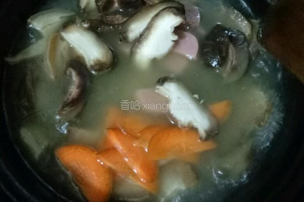 腊肉煲汤的做法图解6