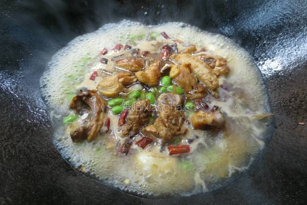 毛豆辣子鸡的做法图解10
