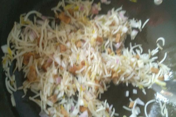 芽菜炒饭的做法图解6