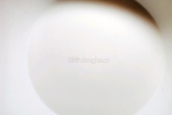 纯碱手工开花馒头的做法图解1