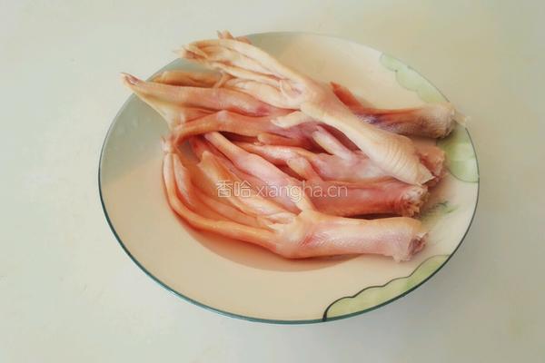 蚝油鸭掌的做法图解1