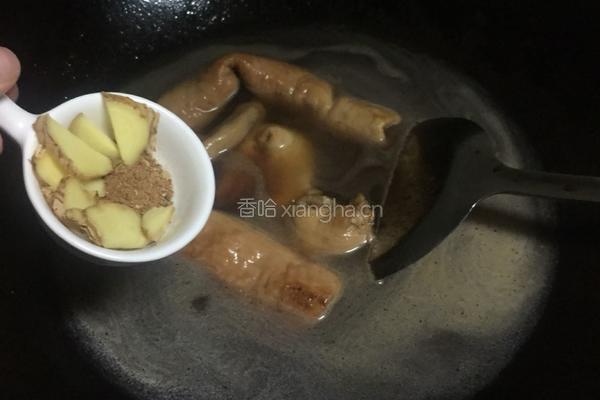 卤猪肠的做法图解6