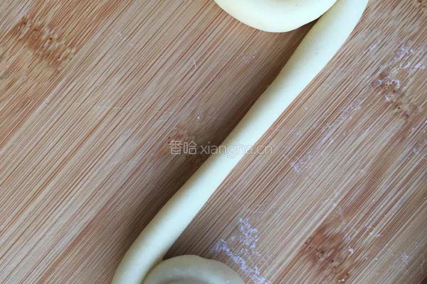 玉米面锅贴的做法图解3