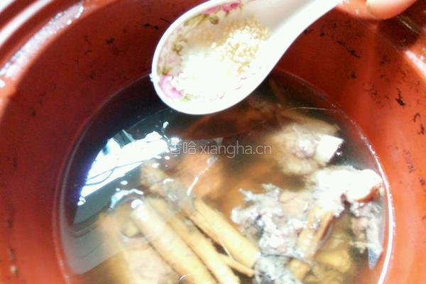 排骨黑豆汤的做法图解6