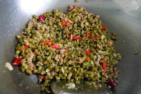 酸豆角的做法图解4