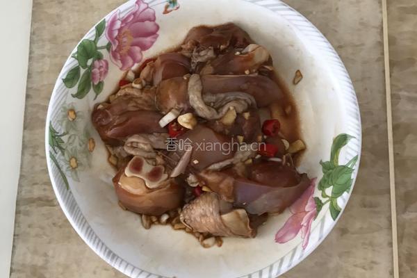 黑木耳蒸滑鸡腿的做法图解6