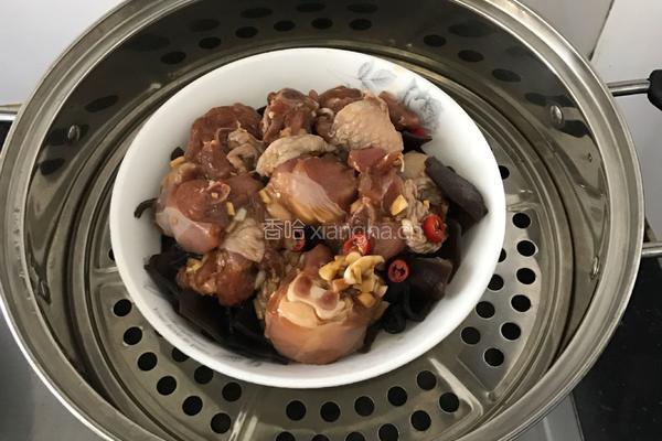 黑木耳蒸滑鸡腿的做法图解8