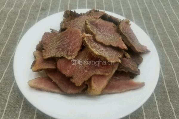 藜蒿炒腊肉的做法图解2
