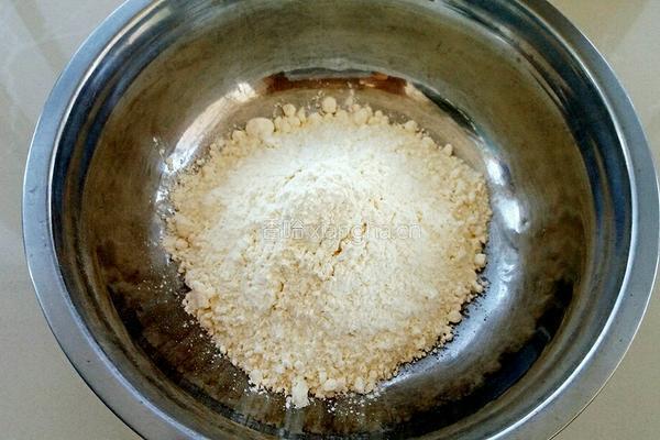 葱油烙饼的做法图解1