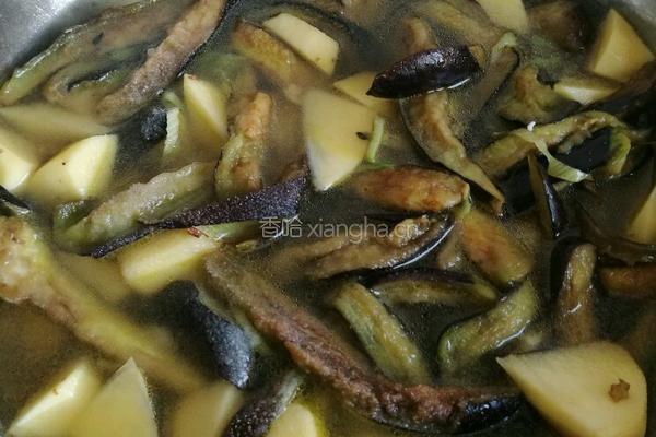 茄子炖土豆的做法图解5