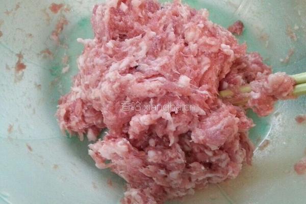 饺子皮烧麦的做法图解1