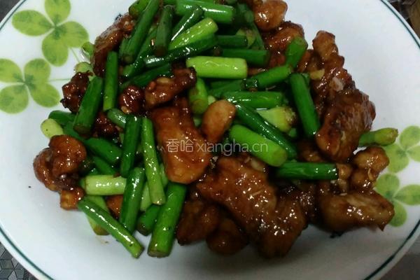蒜苗炒鸡肉的做法图解10
