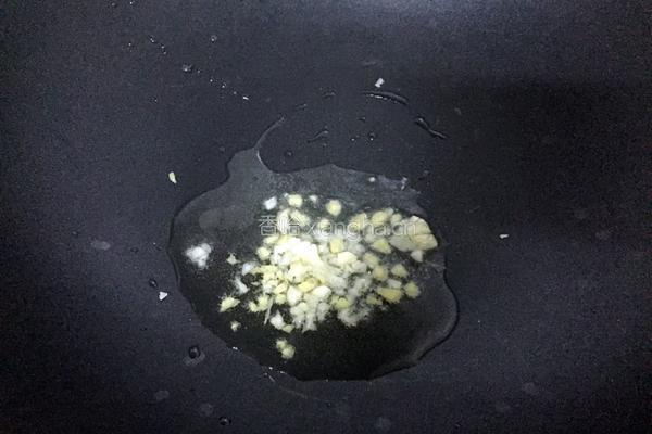 清炒海虾仁的做法图解3