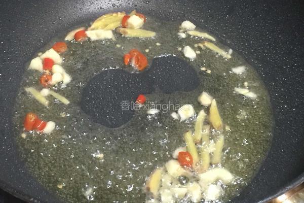 淮山炒木耳的做法图解4