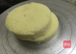 芒果戚风蛋糕的做法图解1