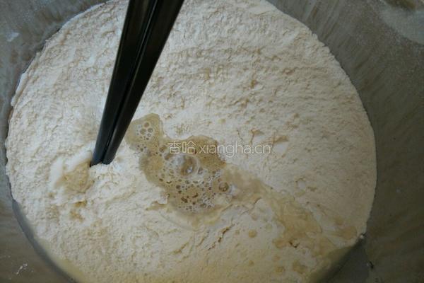 雪菜包子的做法图解2