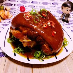 红烧肘子的做法[图]