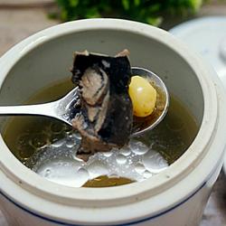 白果炖鸡的做法[图]