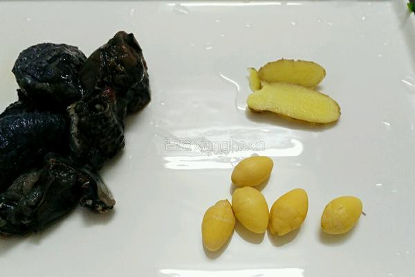 白果炖鸡的做法图解2