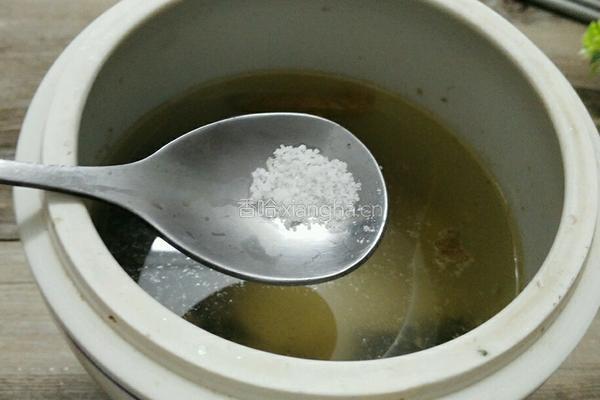 白果炖鸡的做法图解7