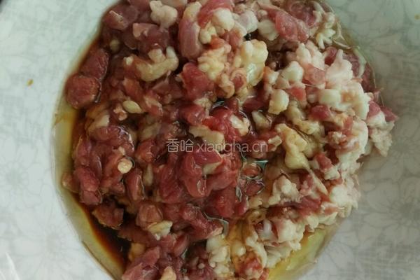 牛肉臊子的做法图解2